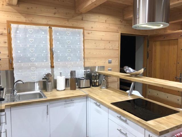 Chalet La Grange Орон Экстерьер фото